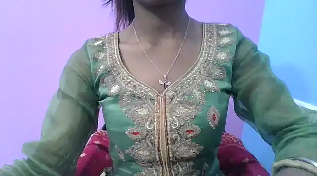 Leoni G online show from 02.16.25