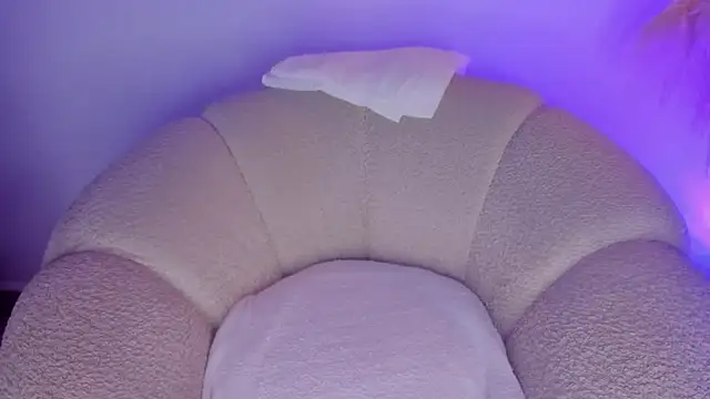 cutte hanna18 online show from 09.17.25