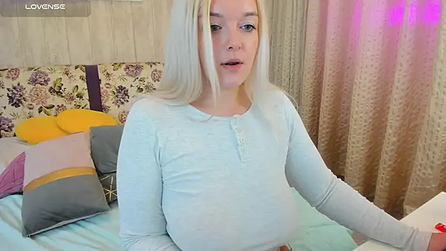 Misty  Fox online show from 01.21.25