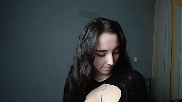 Eva Gloryy online show from 01.25.25