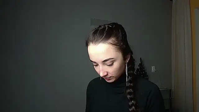 Eva Gloryy online show from 01.30.25