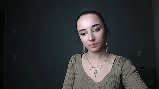 Eva Gloryy online show from 03.12.25