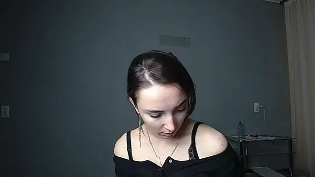 Eva Gloryy online show from 03.20.25