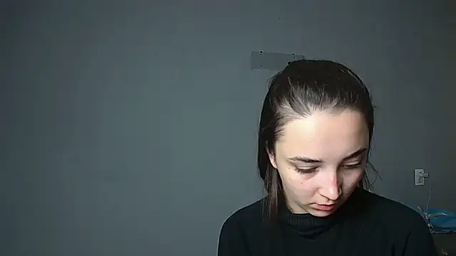 Eva Gloryy online show from 09.30.25