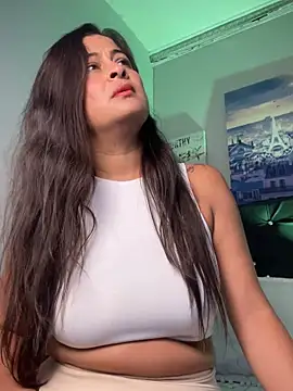 Snapshot of Lili__taylor chatting on 03.04.25 Lili taylor online show from 03.04.25