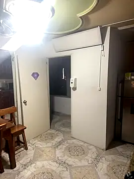 Snapshot of Lili__taylor chatting on 10.17.25 Lili taylor online show from 10.17.25