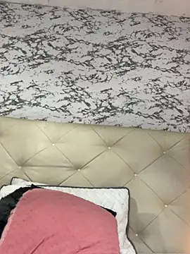 Snapshot of Lili__taylor chatting on 11.24.25 Lili taylor online show from 11.24.25