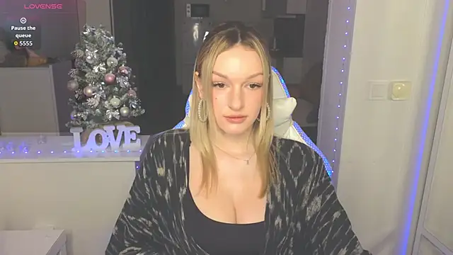 MargaretSweet1 online show from 12.17.25