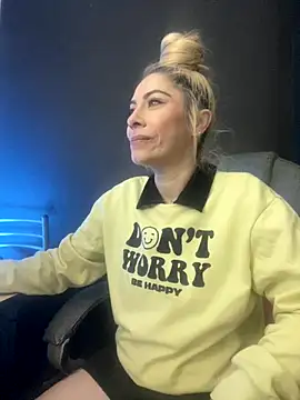 viktoria davis  online show from 11.27.25