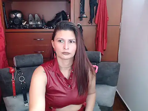 Snapshot of sachaclinford chatting on 04.14.26 sachaclinford online show from 04.14.26