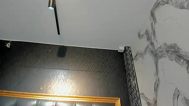 DalayMoore online show from 11.02.25