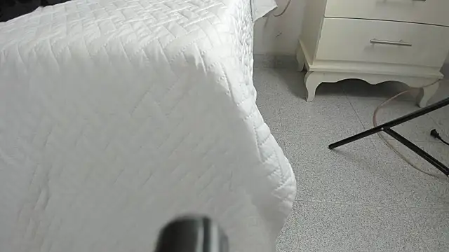 DalayMoore online show from 04.18.26