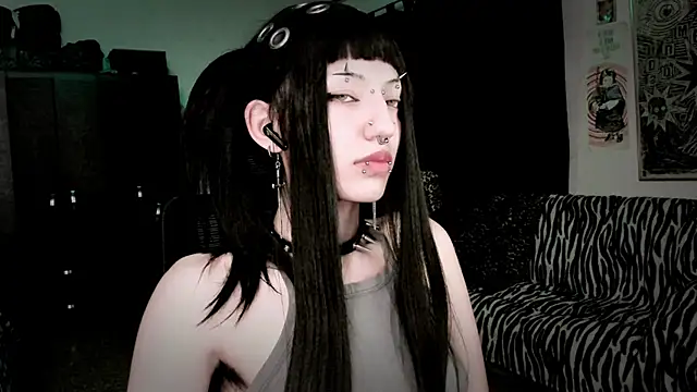 roxy toxic online show from 03.24.26