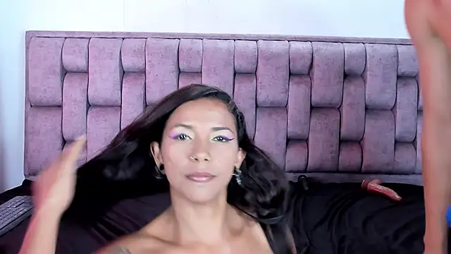 Snapshot of Stephanie69ryanhot chatting on 11.26.25 Stephanie69ryanhot online show from 11.26.25