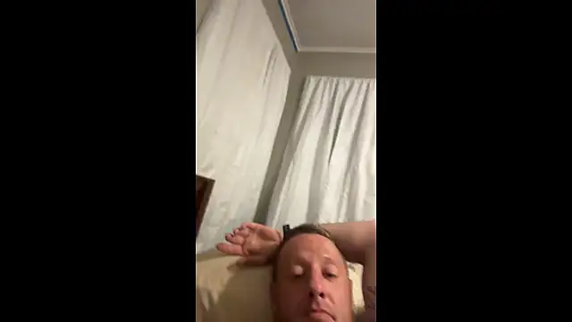 biggzee6 online show from 04.04.26