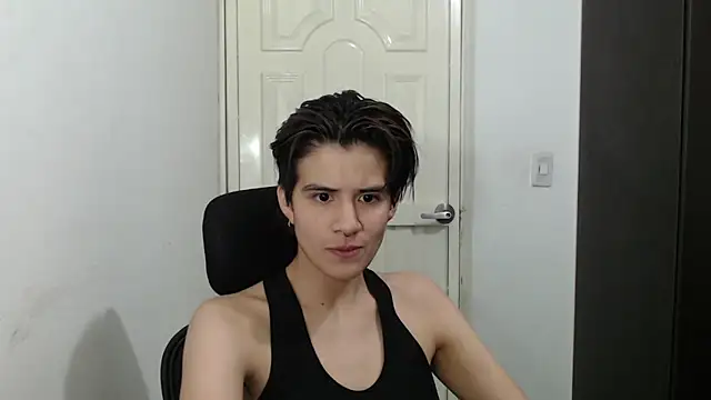 Snapshot of Dha_lia0 chatting on 01.19.25 Dha lia0 online show from 01.19.25