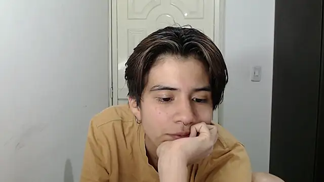 Snapshot of Dha_lia0 chatting on 01.26.25 Dha lia0 online show from 01.26.25