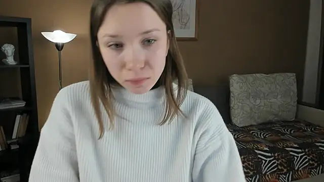 Snapshot of HildaFerrett chatting on 01.25.25 HildaFerrett online show from 01.25.25