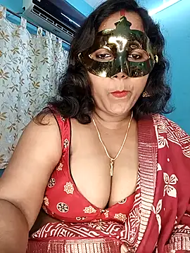 Snapshot of hevensex143 chatting on 05.11.26 hevensex143 online show from 05.11.26