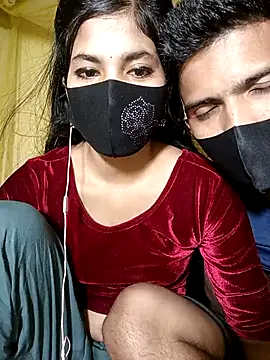 Hot couple 1 online show from 09.28.25