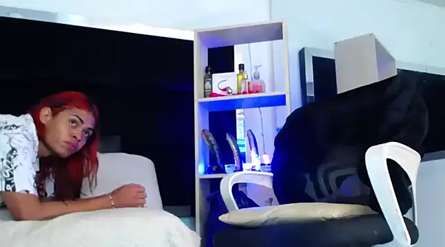 Barbie Latina online show from 02.14.25