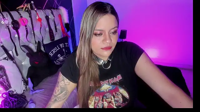 victoria  floyd online show from 09.22.25