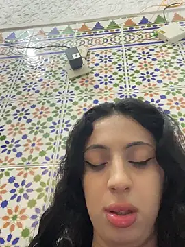 majdolin78 online show from 09.22.25