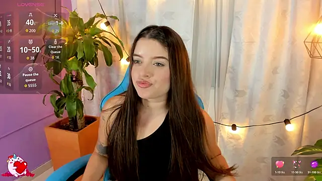 Lia little18 online show from 04.20.26