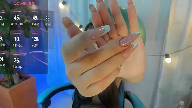 Lia little18 online show from 05.22.26