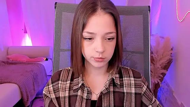 PamBeesly online show from 12.16.25