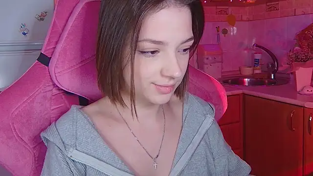 PamBeesly online show from 04.18.26