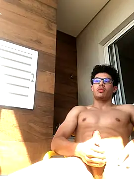 Snapshot of Raphael6996 chatting on 10.05.25 Raphael6996 online show from 10.05.25