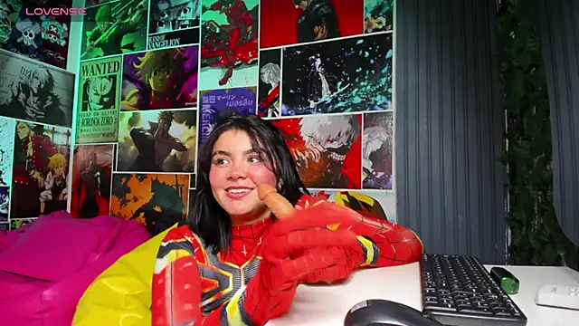 Zoe Cheshire online show from 02.12.25