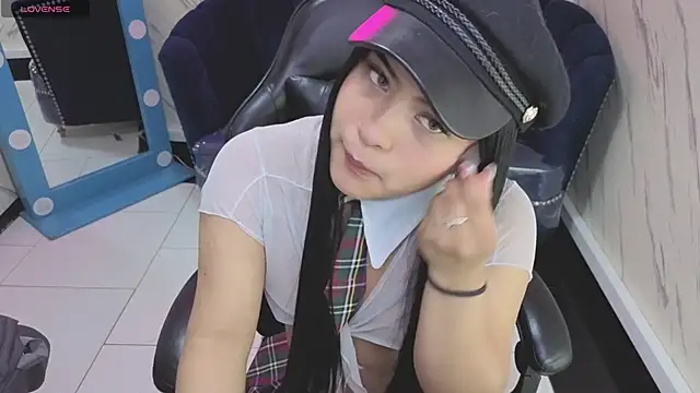 Paulette v online show from 10.02.25