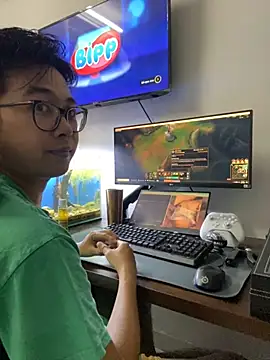 Snapshot of SievingPrep chatting on 11.12.25 SievingPrep online show from 11.12.25