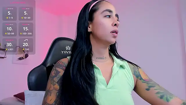 sophierooy22 online show from 12.01.25