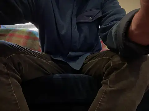 Snapshot of Prolapse_Pig chatting on 02.04.25 Prolapse Pig online show from 02.04.25