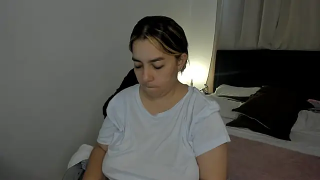 brithany olson25 online show from 02.15.26