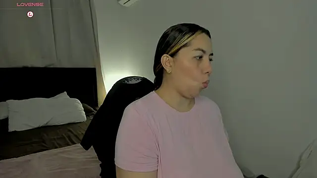 brithany olson25 online show from 03.15.26