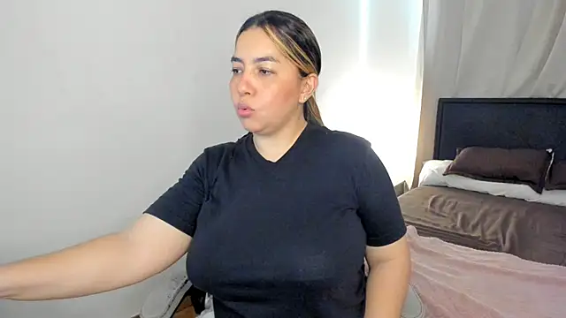 brithany olson25 online show from 04.02.26