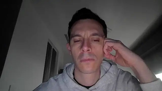 Snapshot of Masterclassyfeet chatting on 03.18.25 Masterclassyfeet online show from 03.18.25