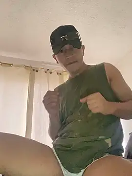 Snapshot of Diegosavage3 chatting on 02.08.25 Diegosavage3 online show from 02.08.25