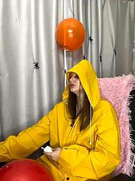 LillyFan-X online show from 10.27.25