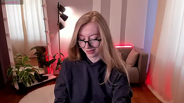 Snapshot of Rachel_Rut chatting on 02.22.25 Rachel Rut online show from 02.22.25