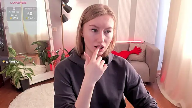 Snapshot of Rachel_Rut chatting on 02.23.25 Rachel Rut online show from 02.23.25