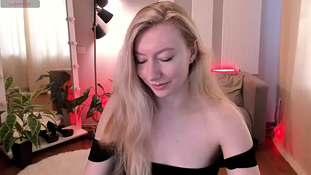 Snapshot of Rachel_Rut chatting on 03.03.25 Rachel Rut online show from 03.03.25