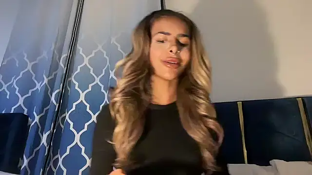 Snapshot of AngelFaye chatting on 02.08.25 AngelFaye online show from 02.08.25