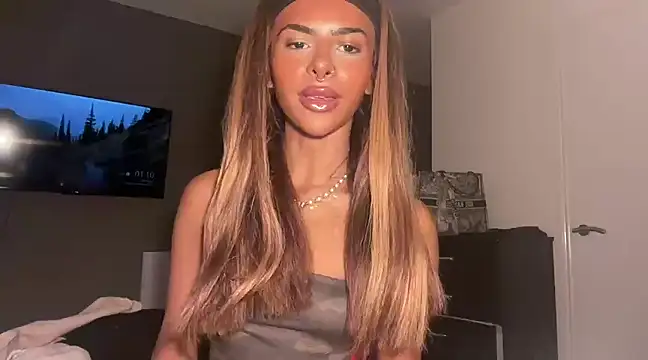 Snapshot of AngelFaye chatting on 03.01.25 AngelFaye online show from 03.01.25