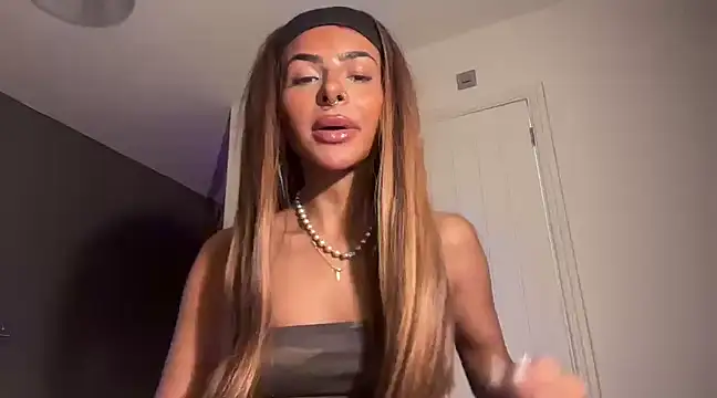 Snapshot of AngelFaye chatting on 03.01.25 AngelFaye online show from 03.01.25