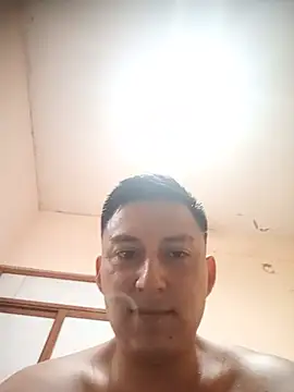 Snapshot of LuisMex1998 chatting on 07.17.26 LuisMex1998 online show from 07.17.26